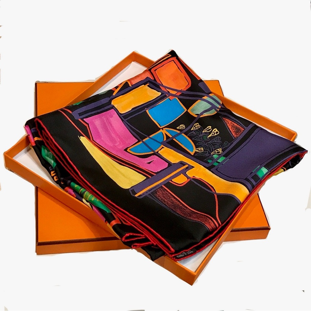 HERMÈS Modernisme Tropical Scarf 90 Silk Carre with Box - Picture 4 of 16